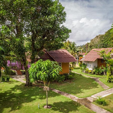 The Mermaid House Ko Kut Exterior photo