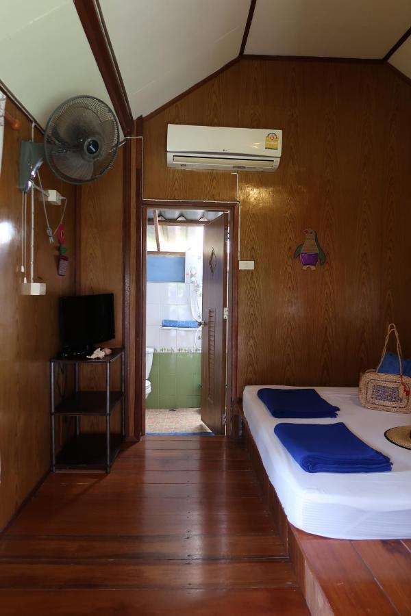 The Mermaid House Ko Kut Exterior photo