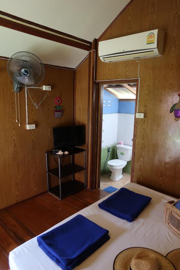 The Mermaid House Ko Kut Exterior photo